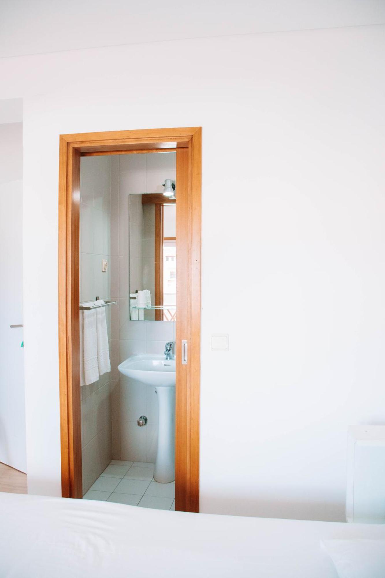 Arca Nova Guest House - Caminha Ruang foto